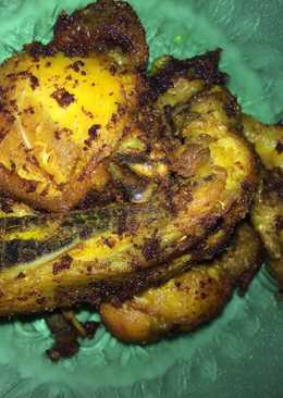 Ayam goreng bumbu kuning