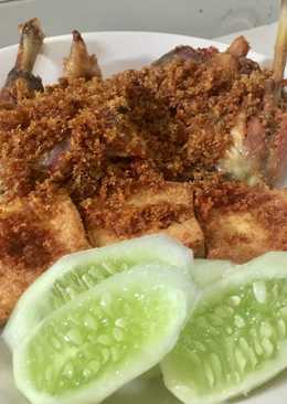Ayam Goreng Serundeng Kelapa
