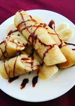 Chocolate Banana Pancake Rolls
