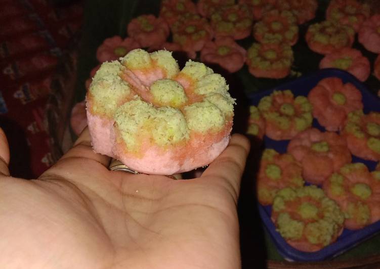 Resep Putu ayu "menul" Kiriman dari EllaPr