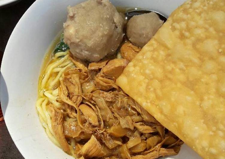 resep Mie Ayam (Mie, Kuah, dan Minyak)