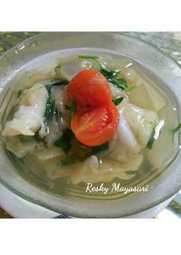 Sayur bening kol dan labu putih