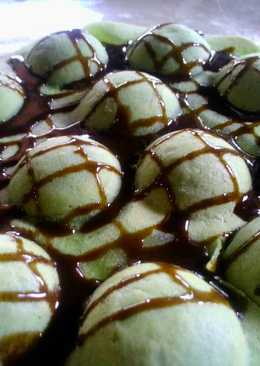 Egg waffle pandan topping coklat homemade