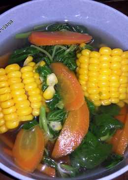 Sayur bening ceria (bayam, wortel, jagung)