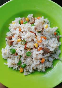 #18 Nasi goreng hongkong