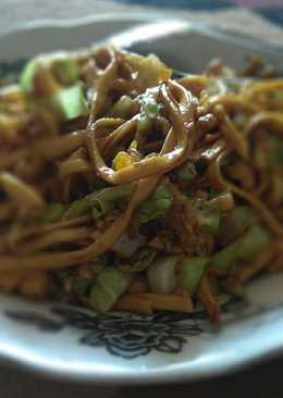 Mie goreng sederhana