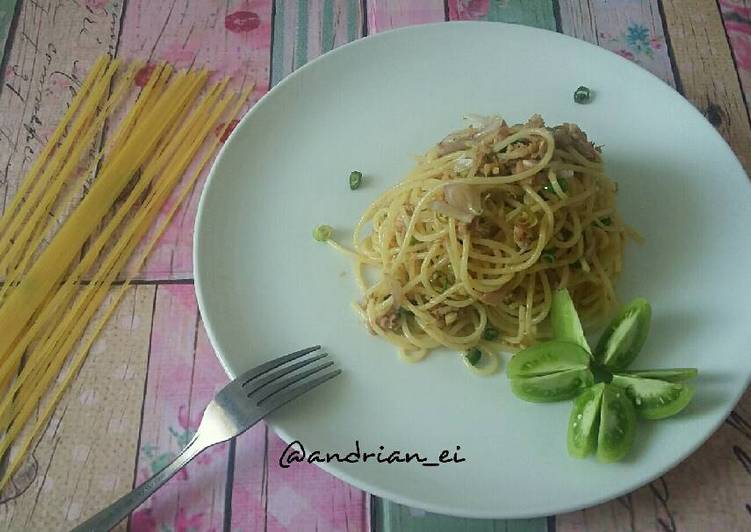 resep makanan Spagetti Tuna Sambal Matah