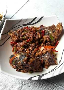 Ikan mujair masak tauco
