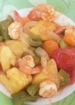 Udang asam manÃ¬s dengan nanas