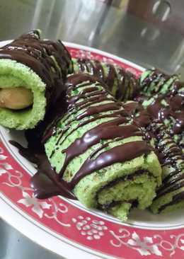 Roll cake isi pisang coklat