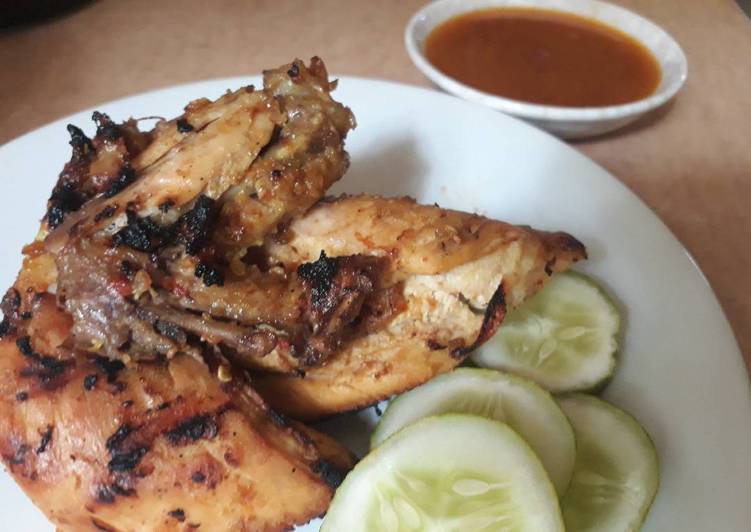 Resep Ayam bakar taliwang oleh Chika Cookpad