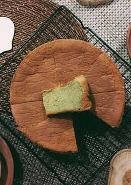 Banana pandan suji Chiffon Cake (Cooked Dough)