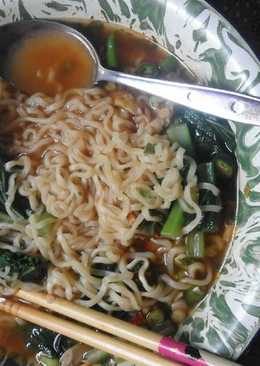 Kreasi Ramen Pedas