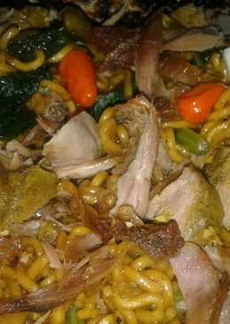 Mie Goreng Bebek Suwir