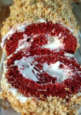 Red velvet roll cake with nougat topping