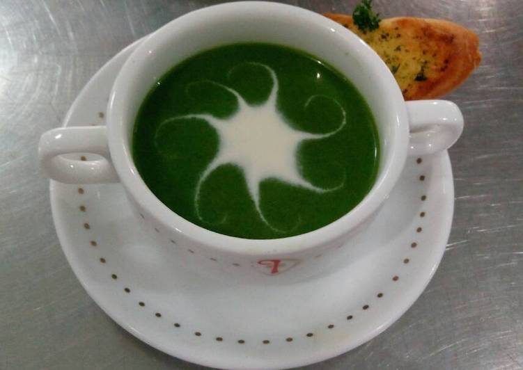 resep masakan Cream of Spinach Soup/Puree of Spinach Soup