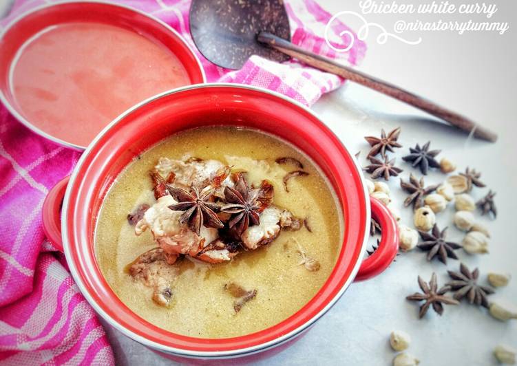 Chicken white curry #bikinramadanberkesan #selasabisa