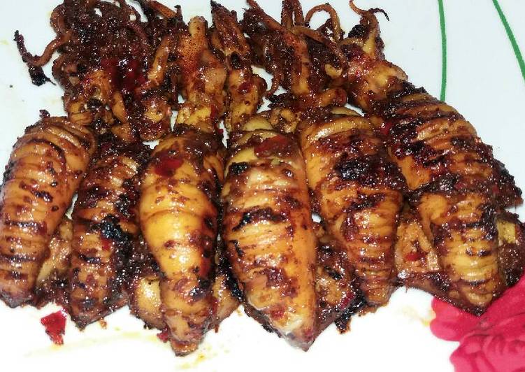 resep lengkap untuk Cumi Bakar Pedas Manis