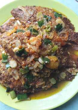 Kakap saus padang