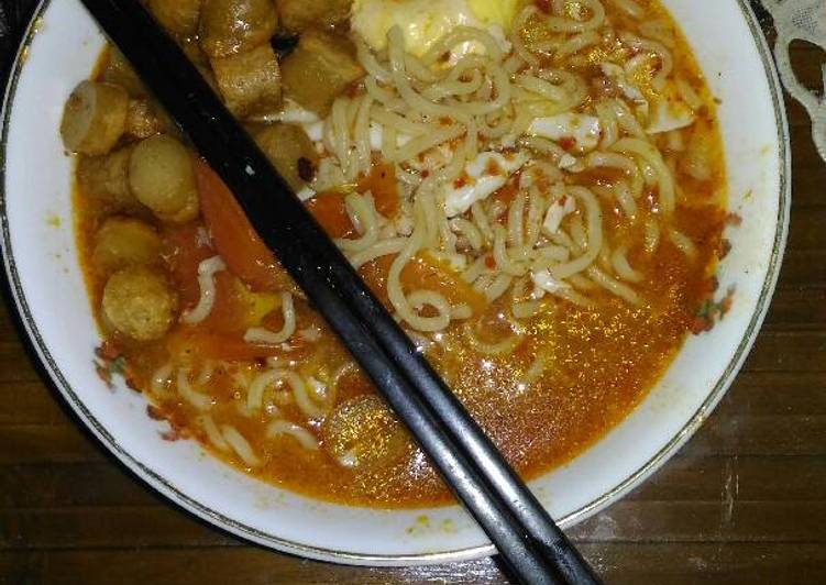 gambar untuk resep makanan Kari mie kuah merah