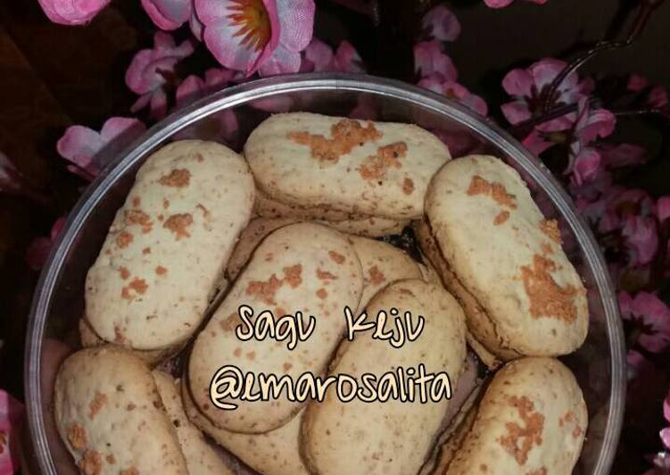 Resep Kue Sagu Keju (Tapioka Pak Tani Gunung) Kiriman dari Ema Rosalita