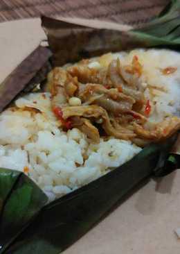 Nasi bakar isi ayam jamur pedas