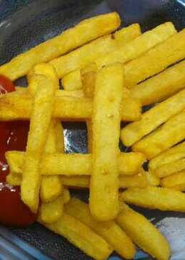 Kentang goreng yellow saos tomat