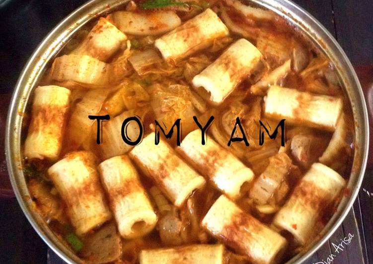 resep lengkap untuk Tom Yam Rumahan