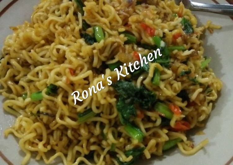 bahan dan cara membuat Bakmi Goreng Jawa