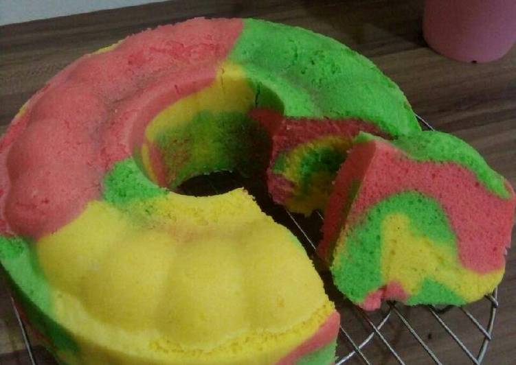gambar untuk cara membuat Rainbow Steam Cake