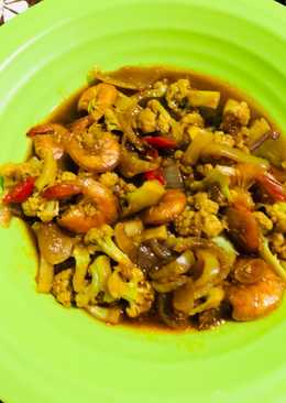 Tumis kembang kol udang