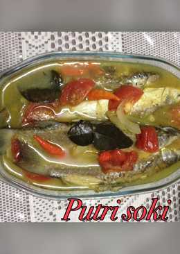 Ikan belanak masak kuning