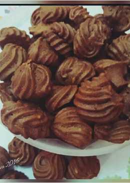 Soes kering coklat