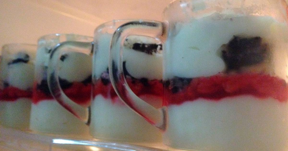 Resep Cheese cake toping oreocrispystrawberry Resep Cheese cake toping oreocrispystrawberry