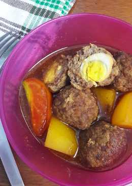 Semur Bola Daging Isi Telur Puyuh