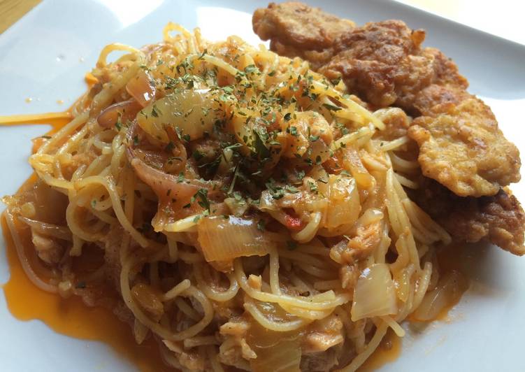 gambar untuk cara membuat Spaghetti sauce tuna with chicken karaage