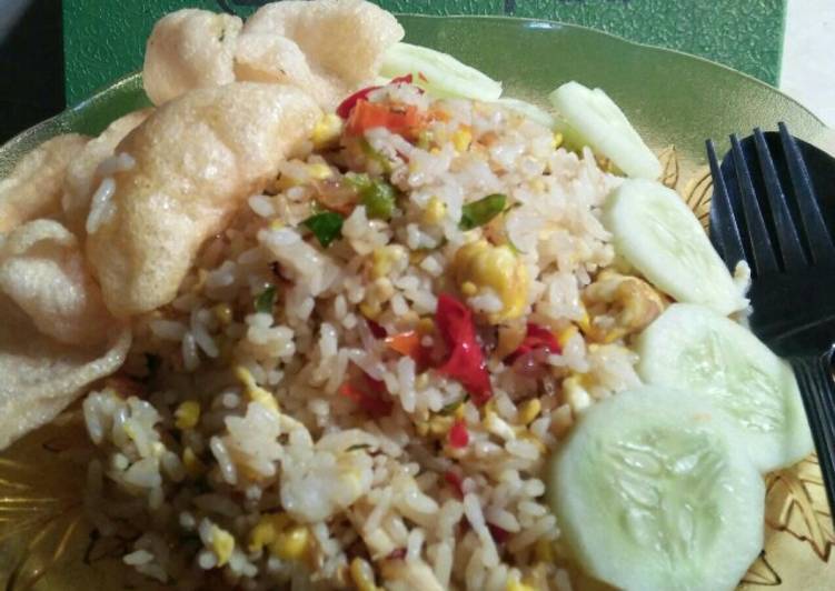  Resep  nasi  goreng  bumbu iris  oleh ati dewanthi Cookpad