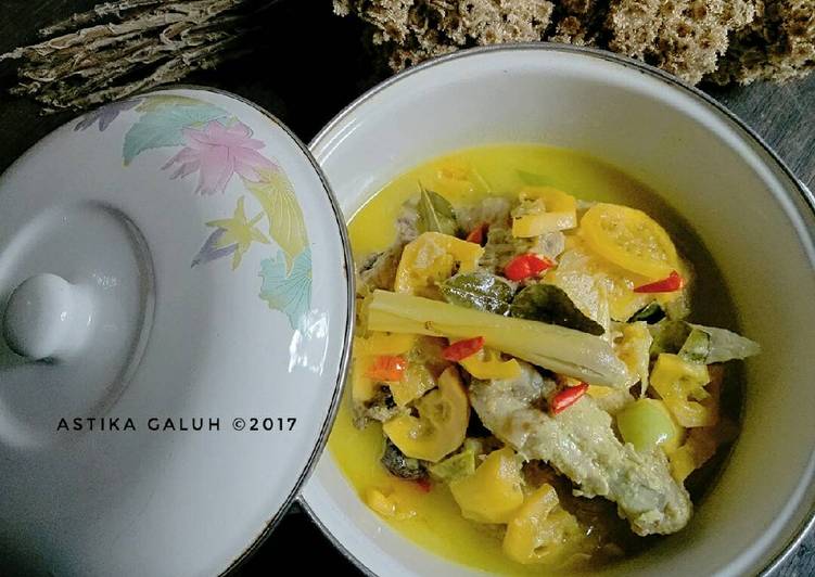 Resep Opor Ayam Terong Asam (#pr_masakanbersantan) - Astika Galuh
Vitaloka