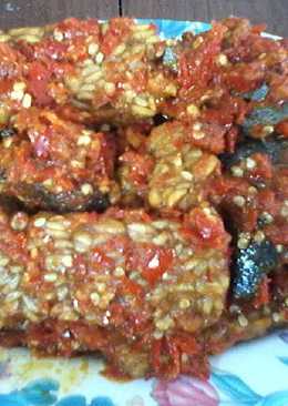 Sala (anak ikan tongkol) jo Tempe Goreng Balado Khas Padang