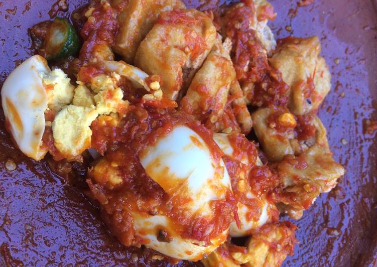 gambar untuk cara membuat Telur tahu sambal klenger