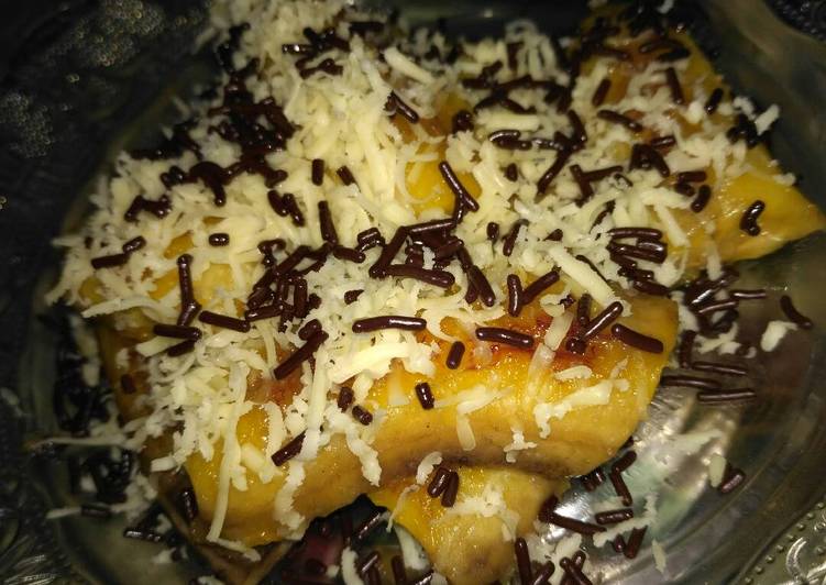 resep lengkap untuk Pisang Bakar Cokelat Keju