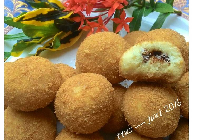 resep lengkap untuk Kue kering bawang merah goreng