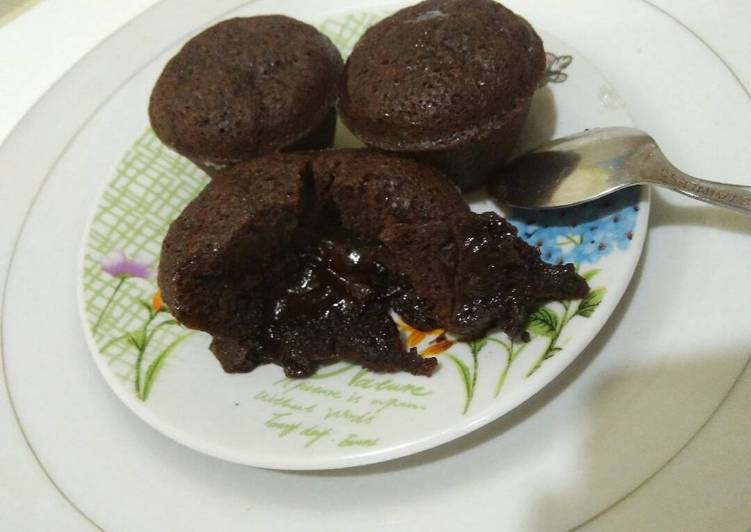 bahan dan cara membuat Choco lava cake (kukus+tanpa mixer)#beranibaking