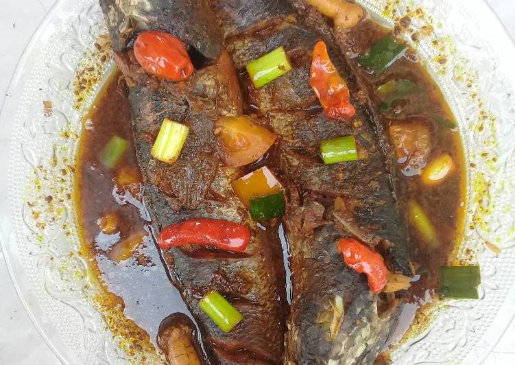 Resep Ikan gabus sayur pucung oleh Sikembar Nayla Cookpad