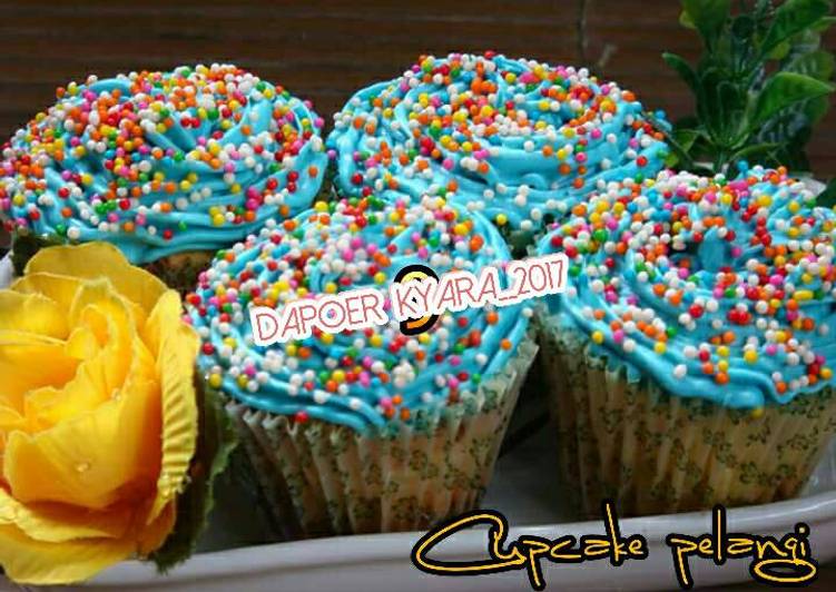 gambar untuk cara membuat Cupcake coklat pelangi