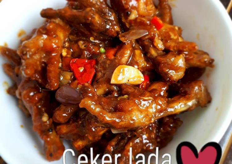 gambar untuk resep makanan Ceker lada hitam pedes gila