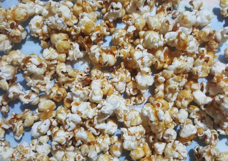 gambar untuk cara membuat Caramel popcorn mudah