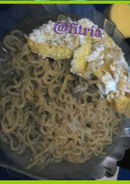 Mie kuah telur ceplok