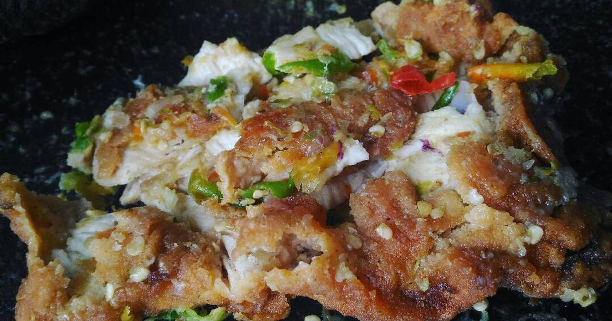  Resep  Ayam  geprek  oleh Fitriana Azzam Cookpad