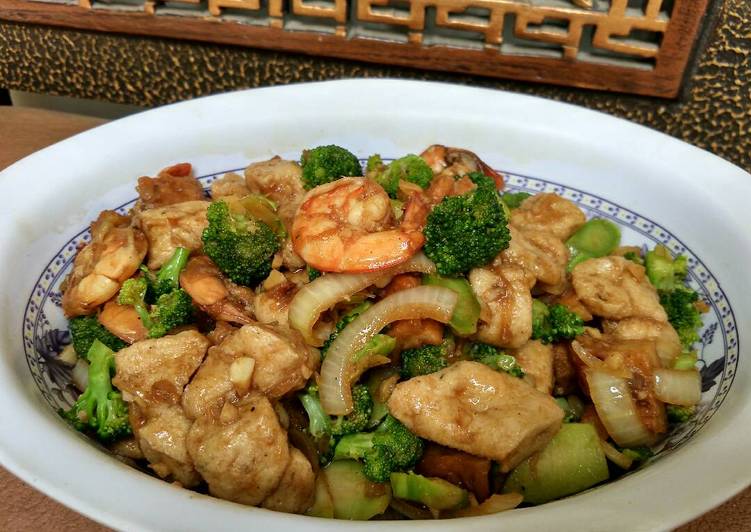 resep makanan Tumis Brokoli Udang w/ Shabu